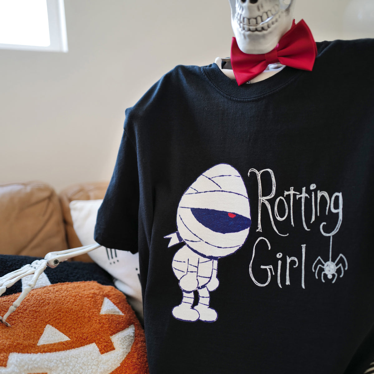 Patra : Rotting Girl : Adult Unisex Tee